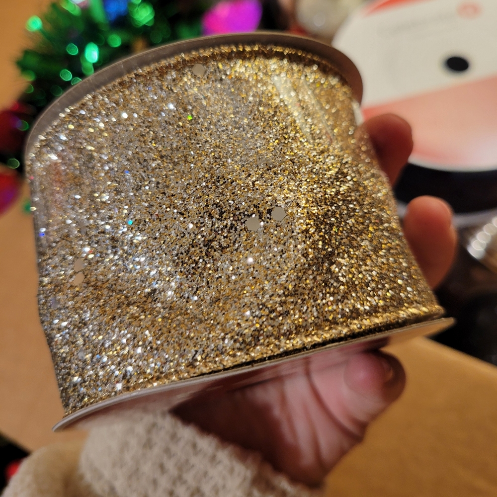 Gold Ribbon